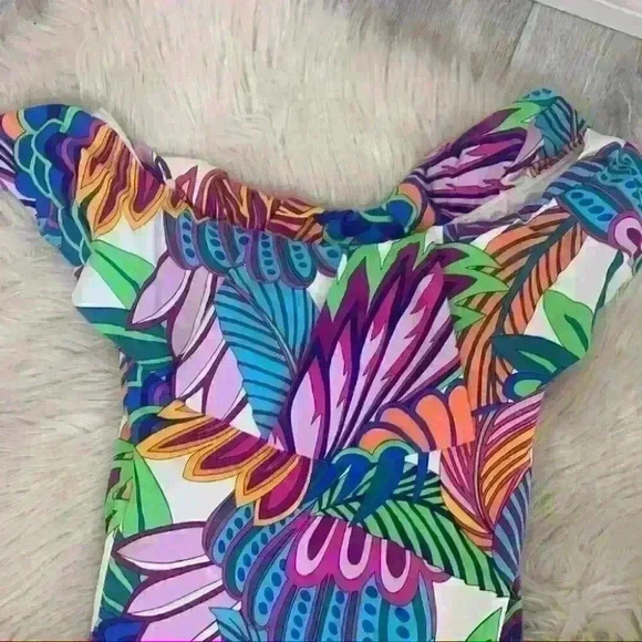 Trina Turk PARADISE PLUME OFF SHOULDER ONE PIECE swimsuit bathing suit 6 small - Picture 9 of 14